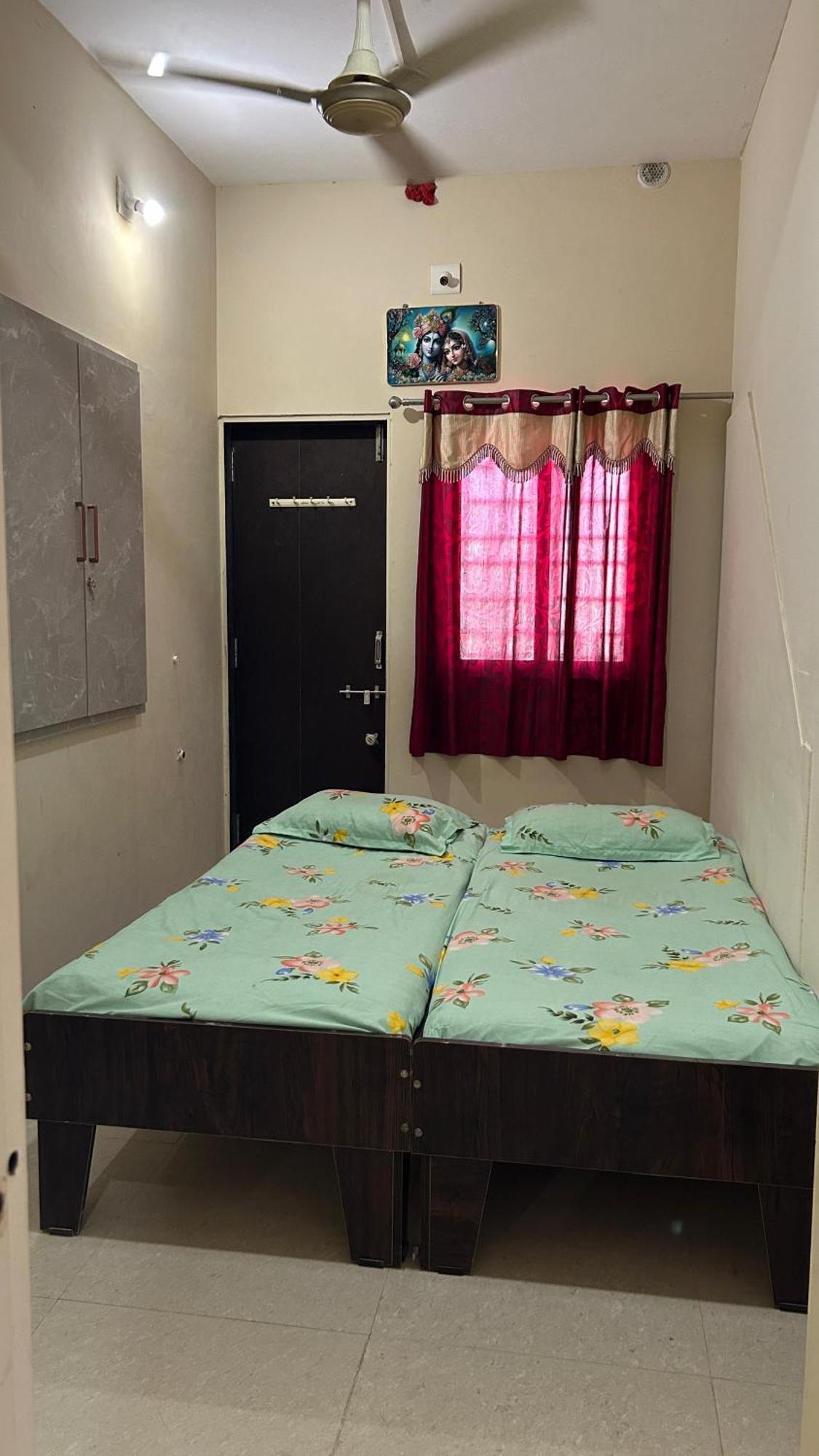 Dwarka Home Stay Exterior foto
